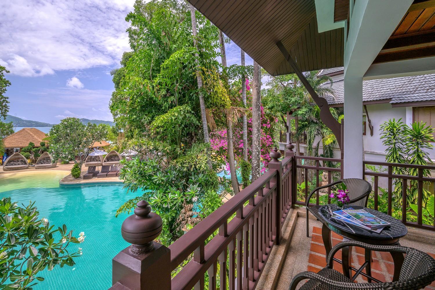 Thavorn Beach Village Resort & Spa Phuket Kamala Beach Camera foto A view of the pool at the resort